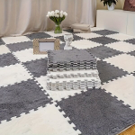 24 vnt. tvirti surenkami kilimai namų pavasario dekorui.,  12 pilka + 12 balta