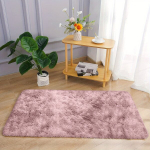 Mink&scaron;tas violetinis ilgo plauko kilimas, 23,6x47,2 colio / 60x120 cm