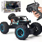 Radijo bangomis valdomas automobilis 1:18 2,4 GHz