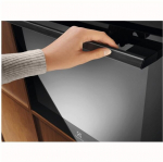 Electrolux 700 Series MealAssist, 71 L, pyrolytic cleaning, black - Built-in oven