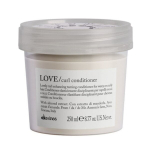 Kondicionierius garbanotiems ir besipučiantiems plaukams Davines Essential Haircare Love Curl, 250 ml