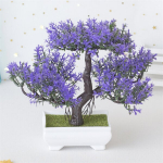 Dirbtinis bonsai medelis mažame vazone namų dekorui.,  Violetinė