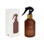 Alvoria namų kvapas su pur&scaron;kikliu Sandalwood aromatas 250 ml.