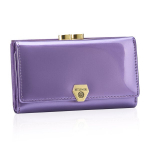 Vidutinio dydžio moteri&scaron;kas portfelis, Betlewski, Shiny, natūrali lakuota oda, violetine spalva, 14,5 x 9 x 3,5 cm, RFID technologija
