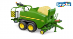 Traktoriaus su priedais Bruder John Deere