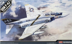 Klijuojamas Modelis Academy 12305 F-4J "VF-84 JOLLY ROGERS" 1/48
