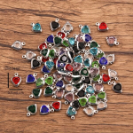 Pakabukas, Dark Green Love Charm