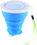 Sulankstamas kelioninis puodelis su dangteliu ir plieniniu lankeliu