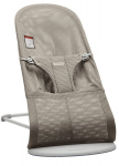 BabyBj&ouml;rn gultukas su žaislu Bliss Mesh, grey/beige