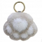 Ecarla Bežinis Ki&scaron;kio Pėdutės Pūkuotas Raktų Pakabukas Brl341