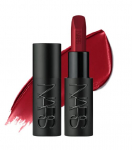 Lūpų dažai NARS Explicit ilgai i&scaron;liekantis satininis raudonas 3,8 g