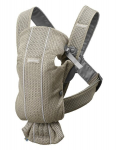 Ne&scaron;ioklė BabyBjorn Mini 3D Mesh, pilkai smėlinė, naujagimiams