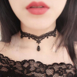CHOKER Nėriniuota siuvinėta juoda eleganti&scaron;ka grandinėlė, CHOKER Nėriniuota siuvinėta juoda eleganti&scaron;ka grandinėlė