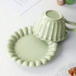 Huiyiwert porcelianinis kavos puodelis su lėk&scaron;tute 250 ml mielas popietinis puodelis espreso puodelis pusryčių puodelis kapučino puodelis dovana gimtadieniui kalėdoms naujiesiems metams valentino dienai (žalias)