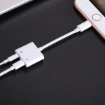 Adapteris iPhone Lightning - 3.5mm mini jack, baltas