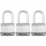 "Auk&scaron;tos saugos grandinėlės - MASTER LOCK - M115EURTRILF - Su raktu - Laminuotas plienas - Lauke - Atsparus rūdijimui - M formos uždanga - Pakuotė"