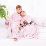 Vaiki&scaron;kas pledas su rankovėmis LazyKids, 90x105 cm