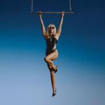 CD MILEY CYRUS "Endless Summer Vacation"