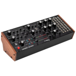 Moog Labyrinth Rack sintezatorius