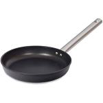 Keptuvė - VALIRA - 4433/25 - 28 cm - Nelipni - Suderinama su indukcija
