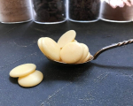 Ekologi&scaron;kas kakavos sviestas diskeliais, 200 g