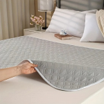 Plaunamas lovos paklotas - &scaron;lapimo nelaikymo lovos paklotas 70x90 cm
