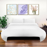 Homelux 4 dalių patalynės komplektai 220 x 240 cm - 1 antklodės užvalkalas 200 x 220 cm + 1 paklodė 220 x 240 cm + 2 pagalvių užvalkalai 50 x 70 cm, pagaminti i&scaron; poliesterio mikropluo&scaron;to su užtrauktuku, mink&scaron;ti ir nereikalaujantys lyginimo, balti