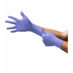 Vienkartinės nitrilinės pir&scaron;tinės Ansell Microflex 93-843, 100vnt, 0,11mm storio, M dydis (7,5-8), tekstūruoti pir&scaron;tai, violetinės-mėlynos
