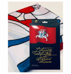 Lietuvos Istorinė vėliava su ki&scaron;ene ir rai&scaron;teliai