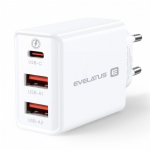 Evelatus ETC06 Premium 32W Adaptuojamas 3 lizdas 5V-12V 2x USB / USB-C Kelioninis įkroviklis Balta