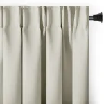Užtemdančios užuolaidos Restilo Blackout, kreminė sp., 140 cm x 260 cm