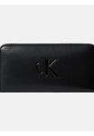 Calvin Klein Piniginė &raquo;RAISED CK LONG ZIP AROUND&laquo; Moterims piniginė piniginė Piniginė su CK-Logo
