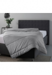 OTTO home Antklodė i&scaron; mikropluo&scaron;to &raquo;Clarra antklodė 135x200 cm 155x220 cm 200x200 cm&laquo; lengvai F&uuml;llung Polyester Bezug Polyester 1 Stk. dalys Bettdecken in grau Sommer Winter 4 Jahreszeiten Užklotas