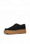 Clarks Suvarstomi batai &raquo;Torhill Bee&laquo; Suvarstomi batai Sportbačiai platforminiu padu su stilingas Vidpadžiai
